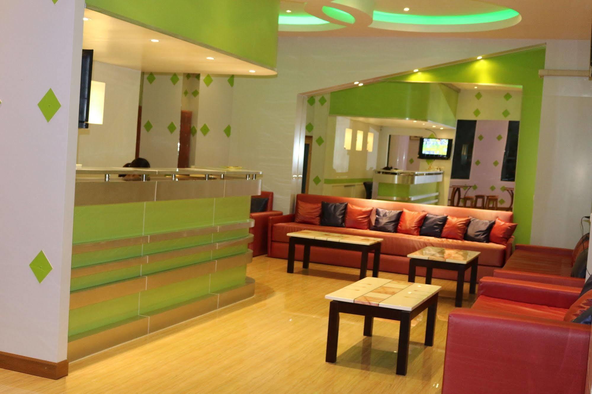 Lucky Green View Банкок Екстериор снимка